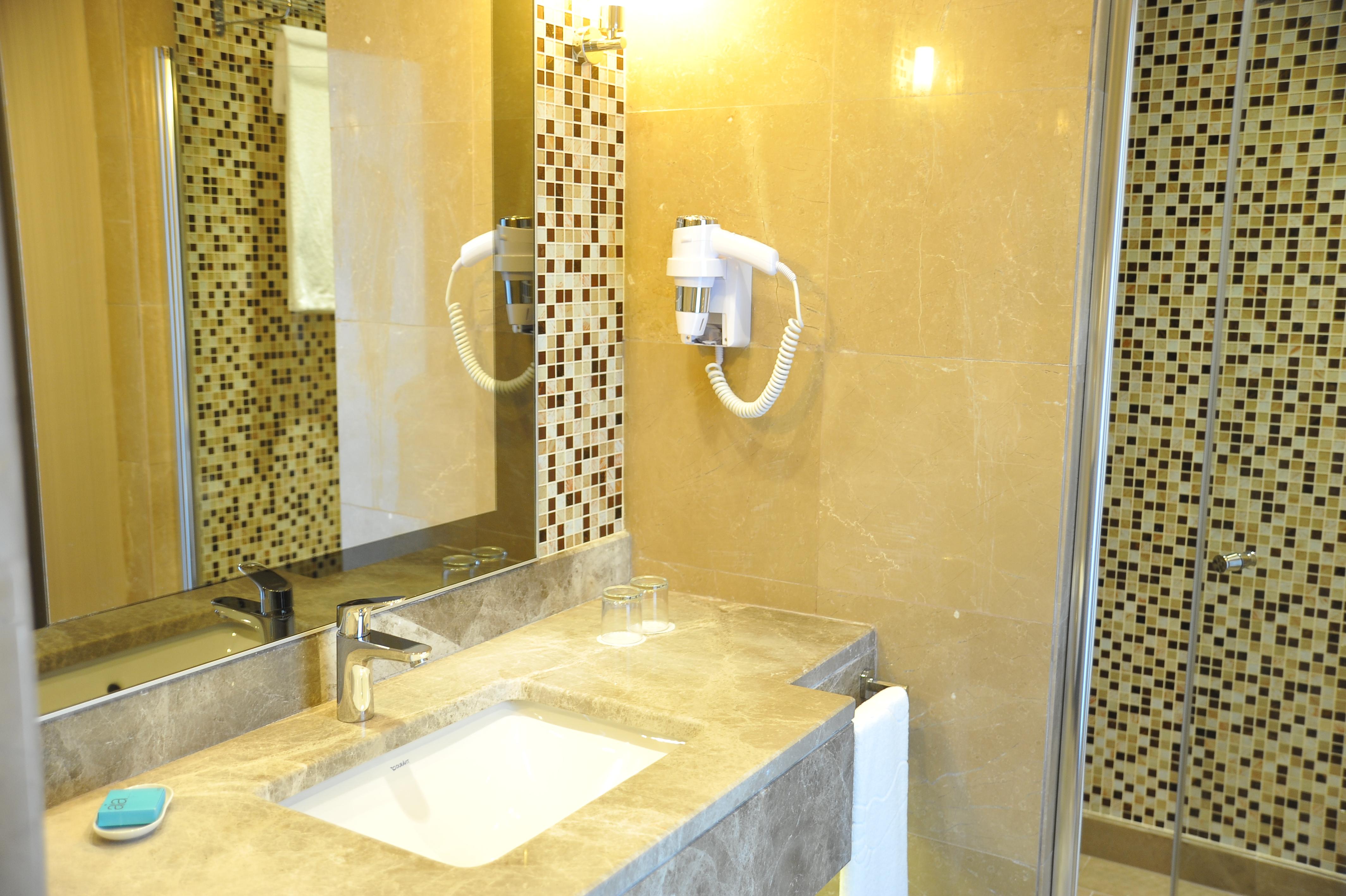 Anemon Grand Samsun Otel Zewnętrze zdjęcie