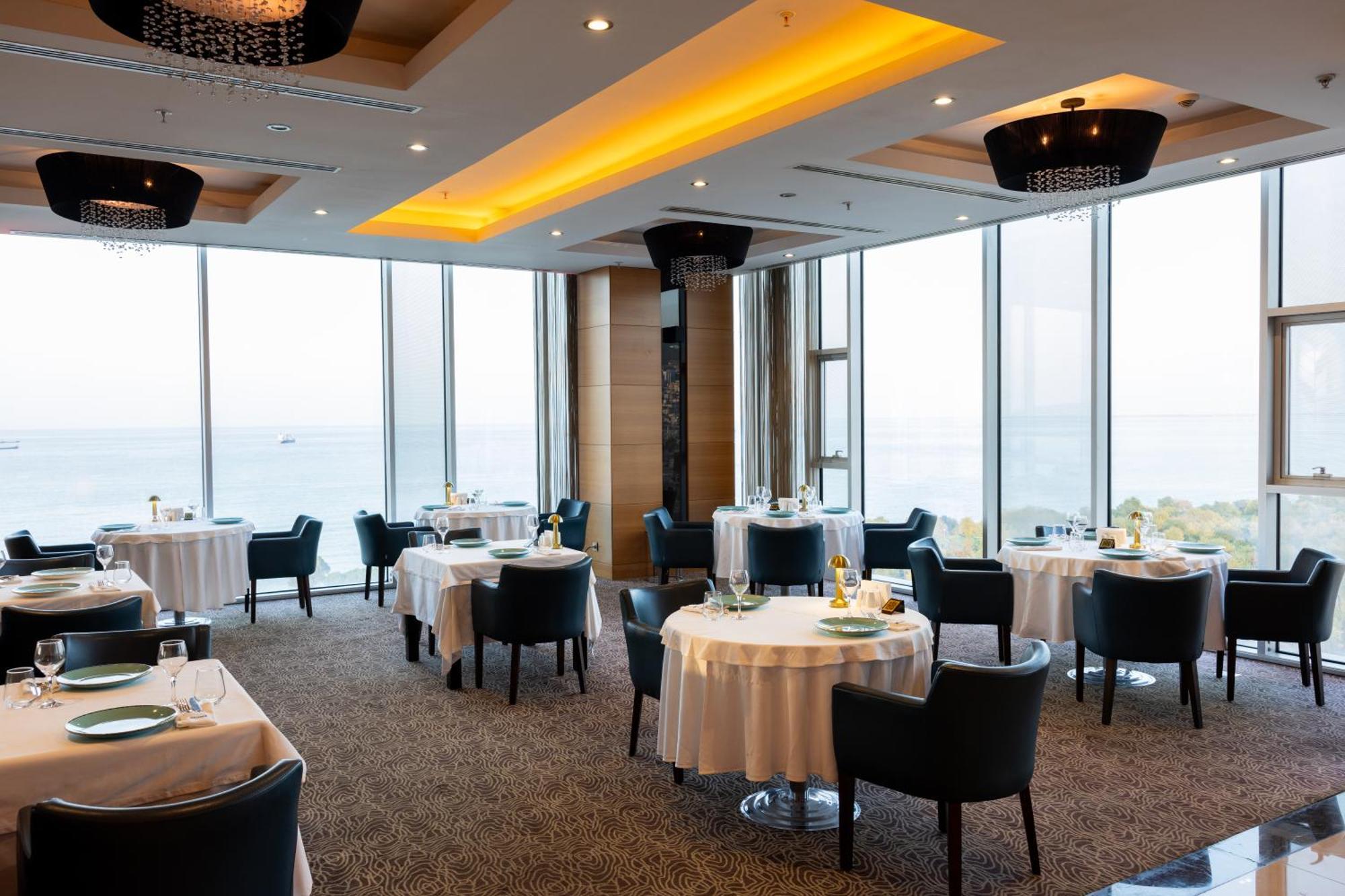 Anemon Grand Samsun Otel Zewnętrze zdjęcie