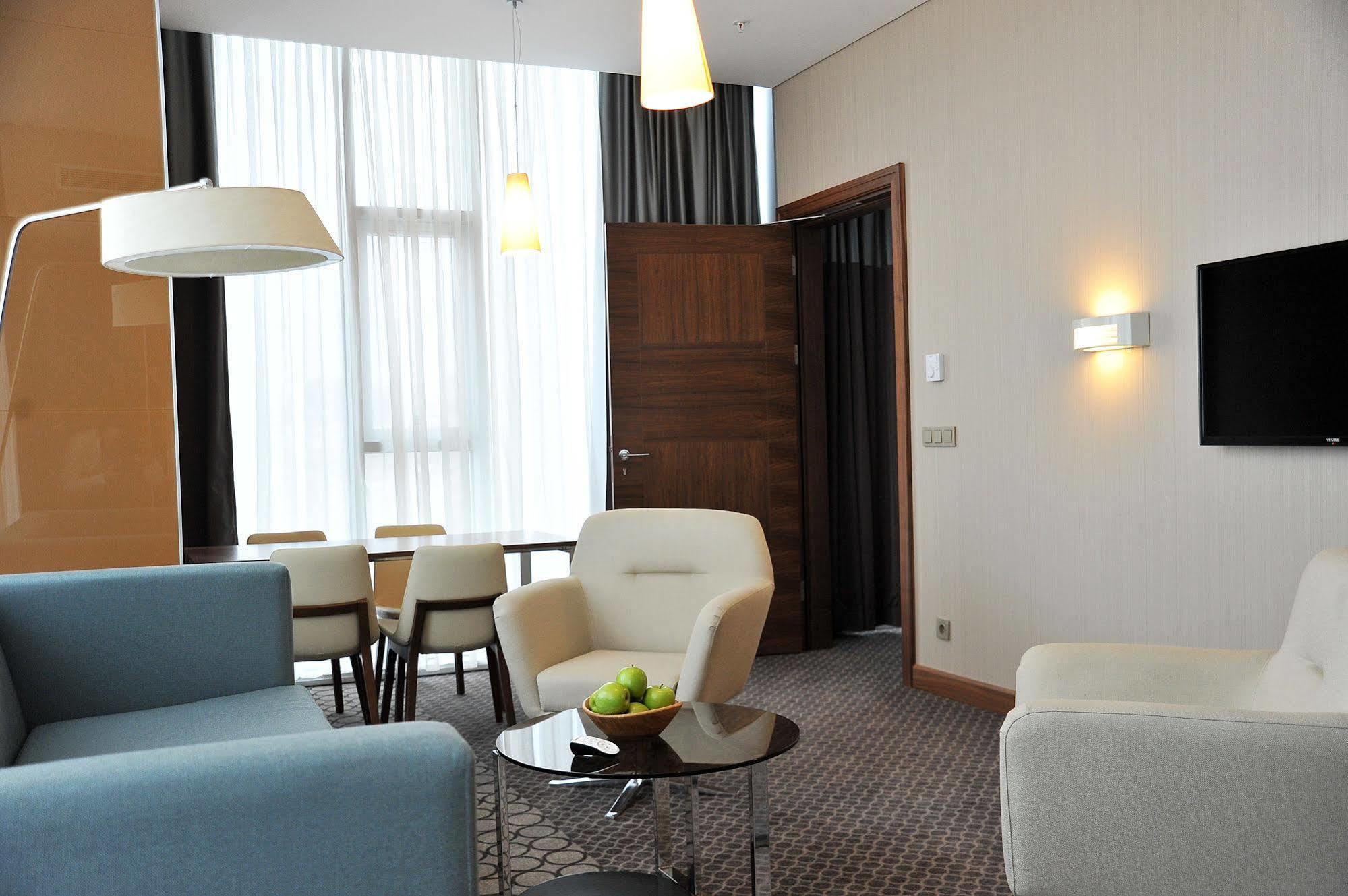 Anemon Grand Samsun Otel Zewnętrze zdjęcie