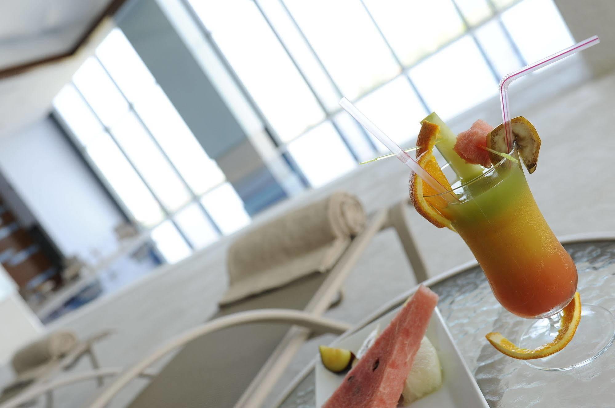Anemon Grand Samsun Otel Zewnętrze zdjęcie